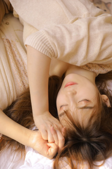 GOGO色少妇人体